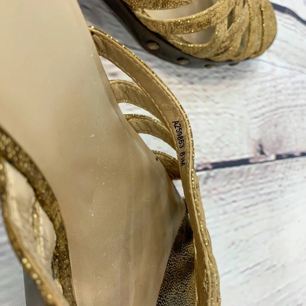 Stuart Weitzman Beige w/ Gold Leopard Sandals - Picture 6 of 7